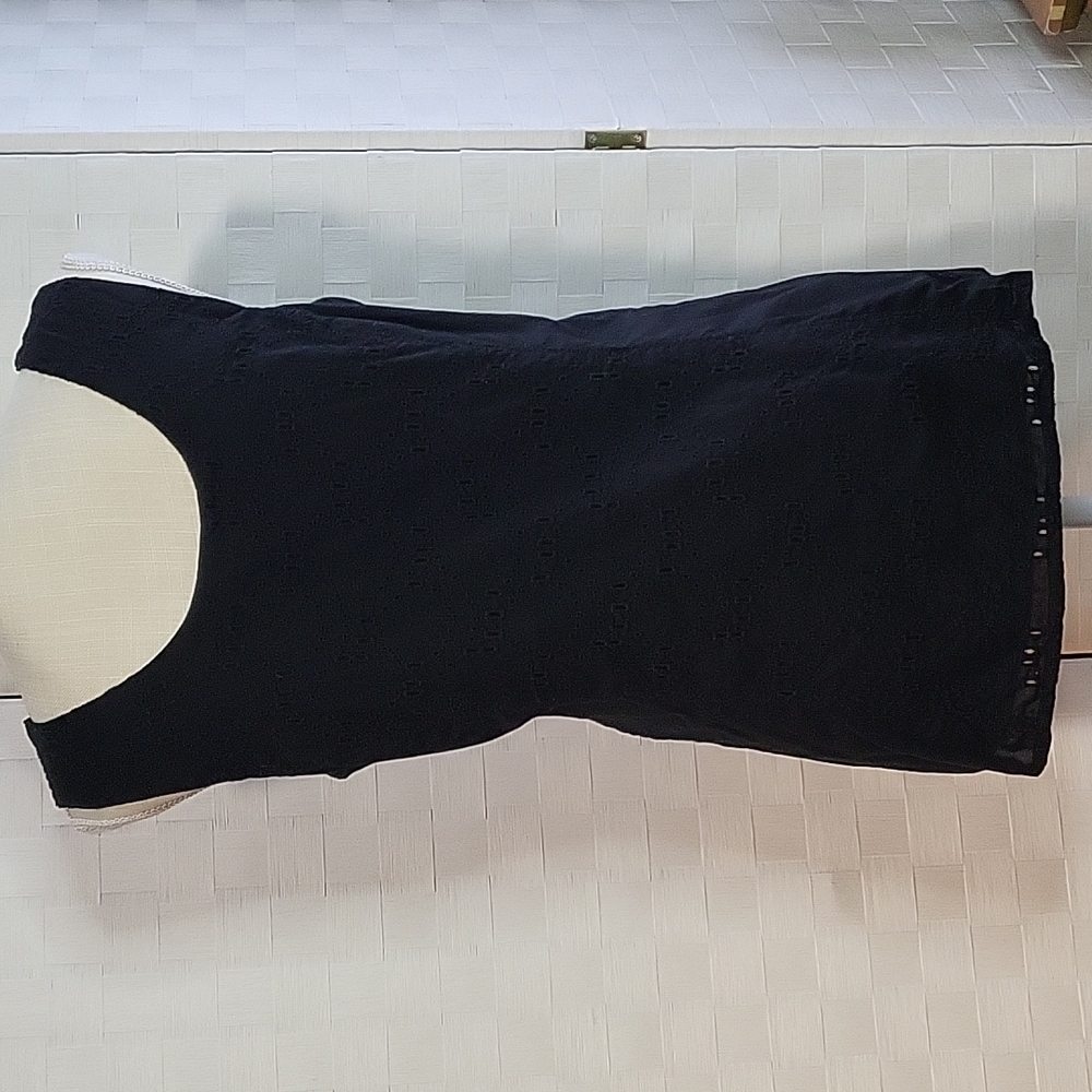 Coldwater Creek Size Small- Women's Black Cotton Eyelet lined Tank Top - Picture 5 of 6